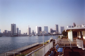 東京・晴海埠頭　2006年12月
